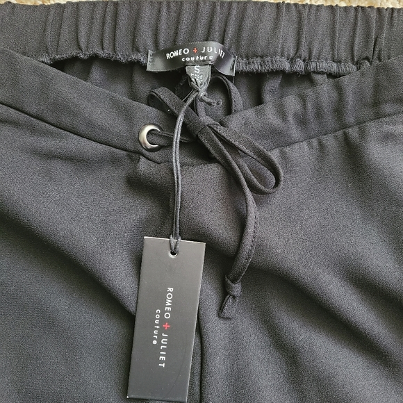 NWT black track pants💙 with navy &white stripe💙 - Picture 4 of 10